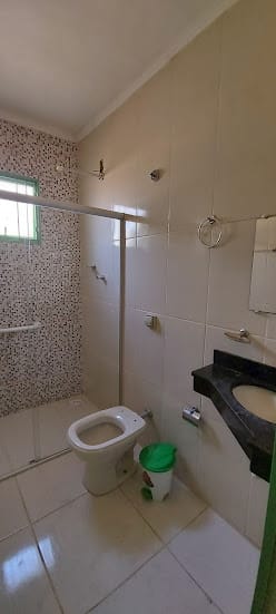 Rancho com três mil metros à venda a poucos quilômetros da cidade de Três Marias, MG ás margens do Rio São Francisco, ideal para pescadores. Todo mobiliado miniatura 17