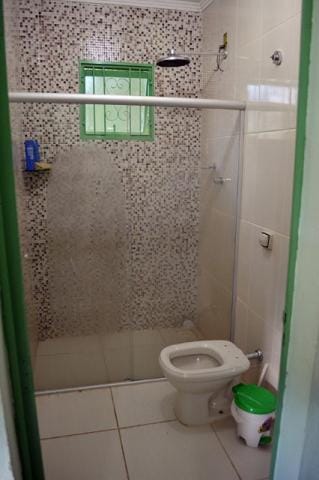 Rancho com três mil metros à venda a poucos quilômetros da cidade de Três Marias, MG ás margens do Rio São Francisco, ideal para pescadores. Todo mobiliado miniatura 22