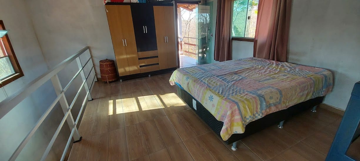 Rancho com três mil metros à venda a poucos quilômetros da cidade de Três Marias, MG ás margens do Rio São Francisco, ideal para pescadores. Todo mobiliado miniatura 43