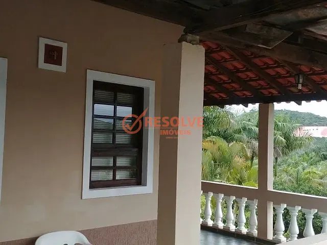 Chácara com 3800m² 3 quartos e 4 banheiros, à venda, no bairro ITAÓCA em Guararema