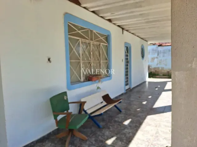 Chácara 3 quartos e 2 banheiros, à venda, no bairro Chácara das Videiras em Jundiaí