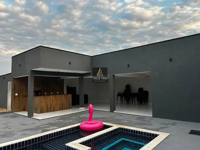 Chácara com 377m² 2 quartos e 2 banheiros, à venda, no bairro Santa Cecília II em São José dos Campos