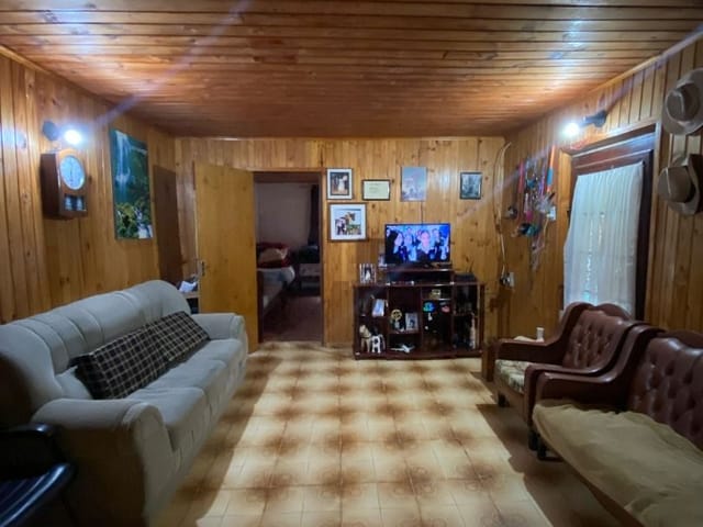 Chácara com 12000m² 3 quartos e 1 banheiro, à venda, no bairro Furnas em Extrema