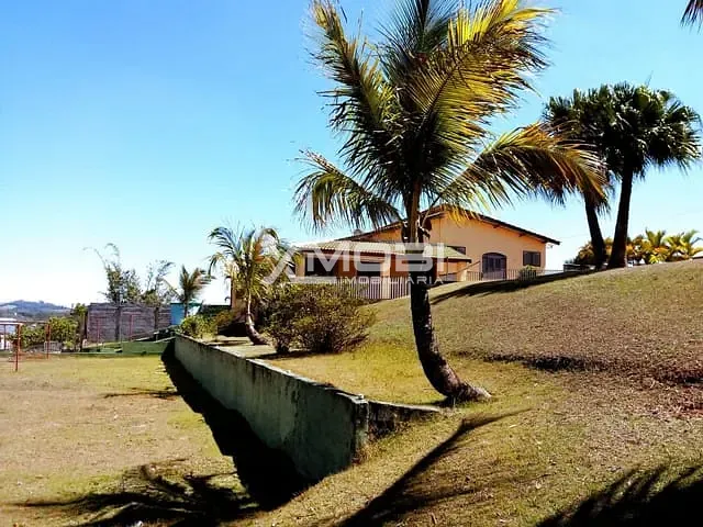 Chácara com 3000m² 3 quartos e 3 banheiros, à venda, no bairro Jardim Morada Alta em Jarinu