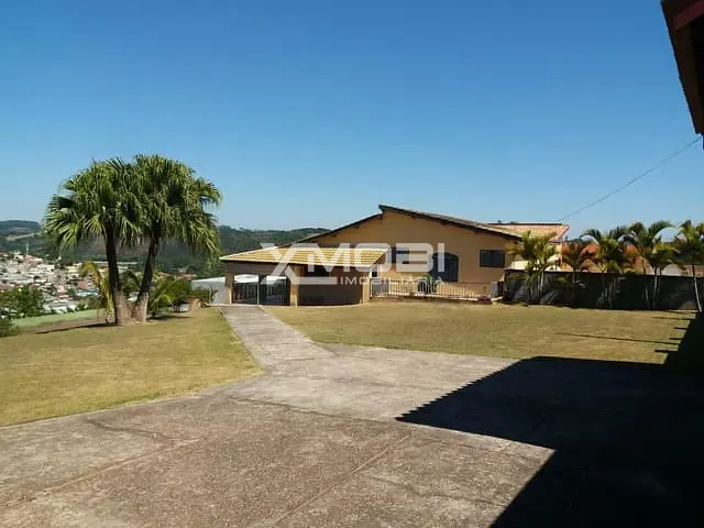 Chácara com 3000m² 3 quartos e 3 banheiros, à venda, no bairro Jardim Morada Alta em Jarinu