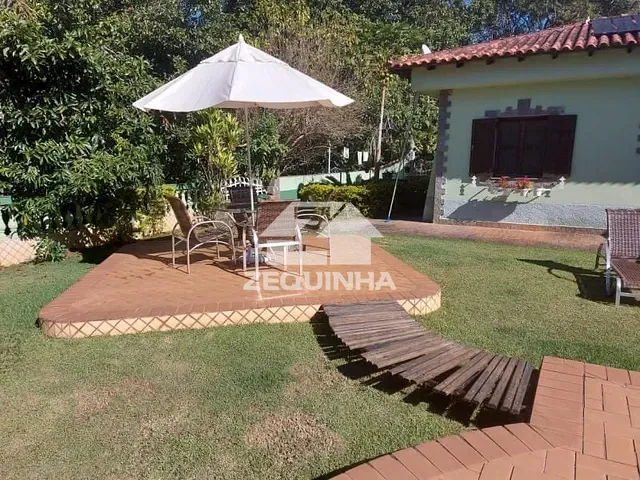 Chácara com 2900m² 5 quartos e 6 banheiros, à venda, no bairro Saboo em Sao Roque