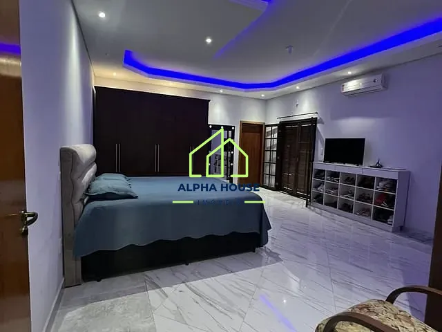 Chácara com 2150m² 3 quartos e 4 banheiros, à venda, no bairro Lago Azul em Pindamonhangaba