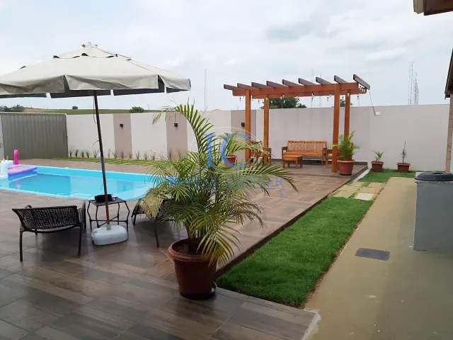 Chácara com 1000m² 4 quartos e 5 banheiros, à venda, no bairro Centro em Itaporanga
