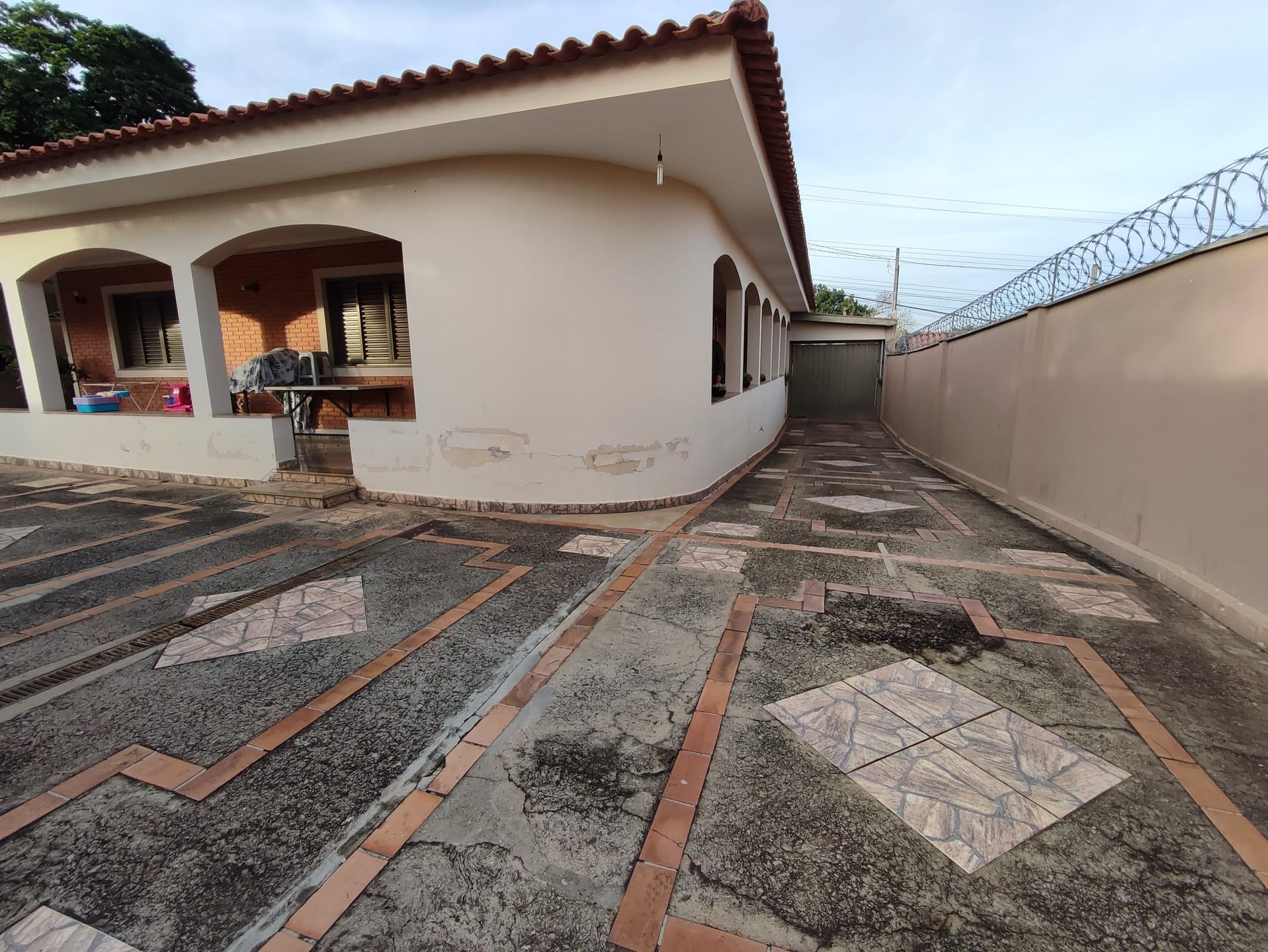 Chácara, 5 quartos, 2370 m² - Foto 2