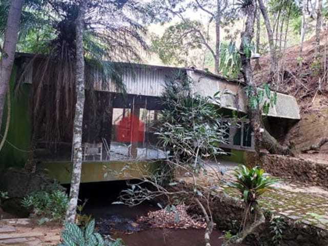 Chácara com 48800m², à venda, no bairro Ribeirão Grande em Pindamonhangaba