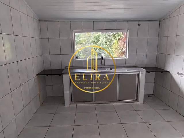 Chácara com 1000m² 2 quartos e 2 banheiros, à venda, no bairro Residencial Vale dos Lírios em Nova Odessa