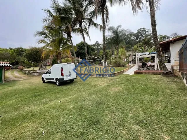 Chácara com 2460m² 2 quartos e 1 banheiro, à venda, no bairro Bosque em Vinhedo