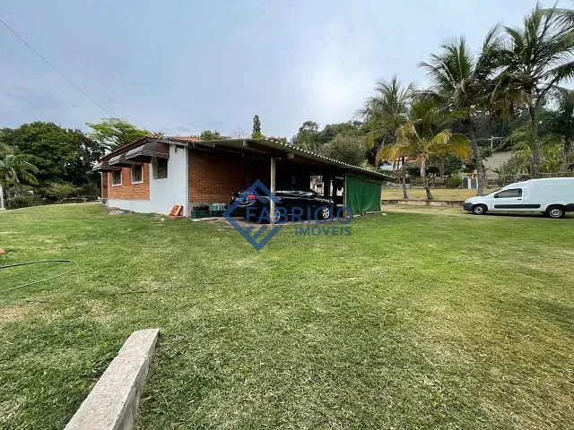 Chácara com 2460m² 2 quartos e 1 banheiro, à venda, no bairro Bosque em Vinhedo