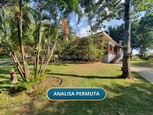Chácara com 5250m² 4 quartos e 4 banheiros, à venda, no bairro Chácara Barreiro em Jaguariúna