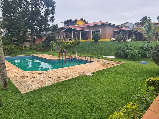 Chácara com 2400m² 4 quartos e 4 banheiros, à venda, no bairro Bairro Canedos em Piracaia