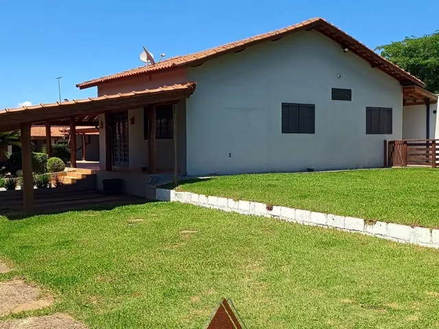 Chácara com 1930m² 9 quartos e 6 banheiros, à venda, no bairro Jardim Palestina em Franca