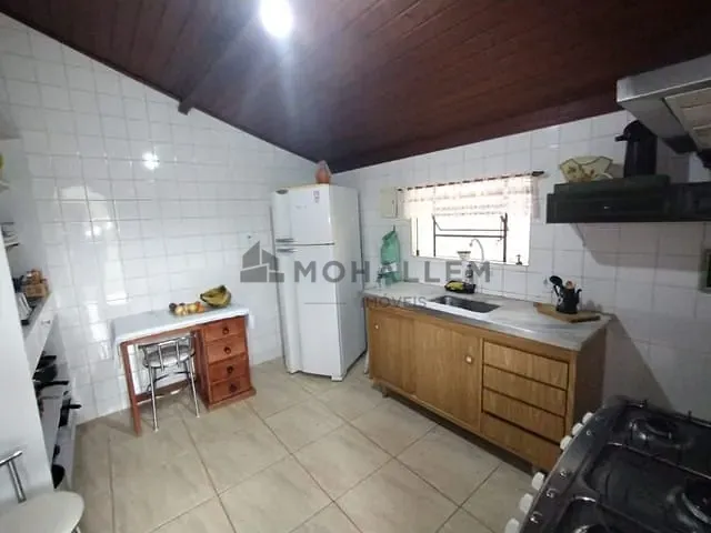 Chácara com 7000m² 2 quartos e 1 banheiro, à venda, no bairro Melos em Brazópolis