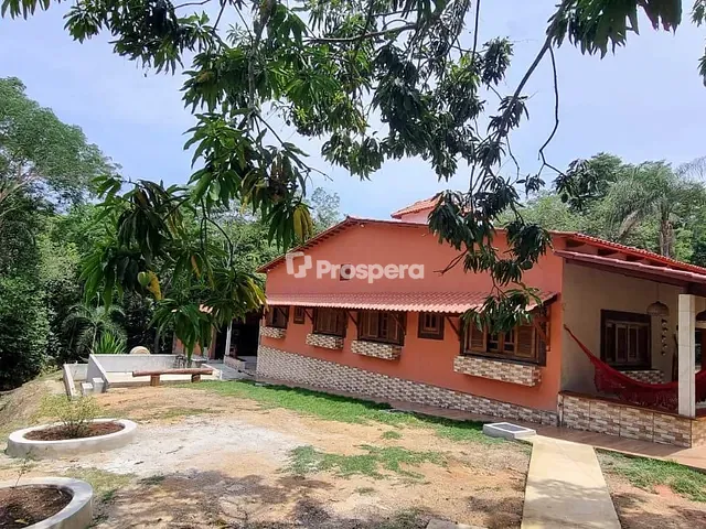 Chácara com 13600m² 11 quartos e 6 banheiros, à venda, no bairro Fazenda Quilombo em Vianópolis