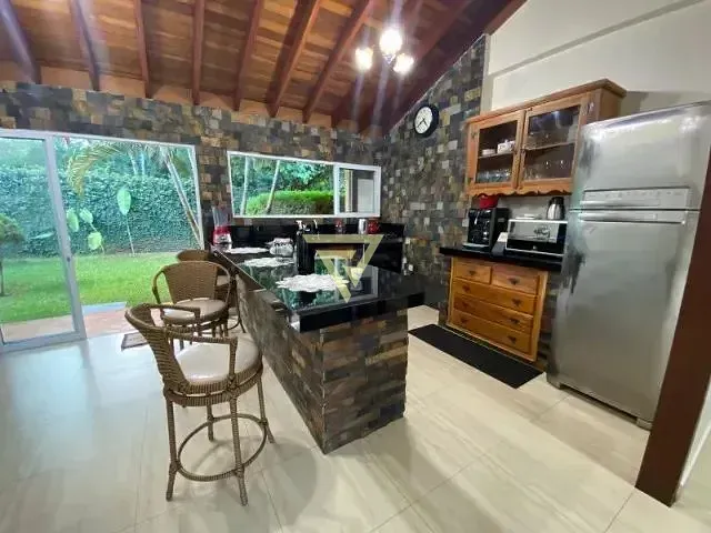 Chácara com 1300m² 3 quartos e 5 banheiros, à venda, no bairro Parque São Sebastião em Ribeirão Preto