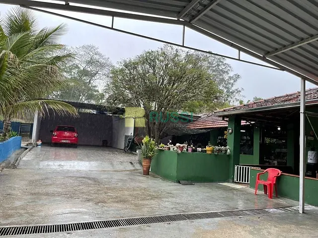 Chácara com 11000m² 8 quartos e 5 banheiros, à venda, no bairro Jardim Santa Hermínia em São José dos Campos
