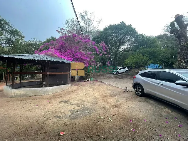 Chácara com 11000m² 8 quartos e 5 banheiros, à venda, no bairro Jardim Santa Hermínia em São José dos Campos