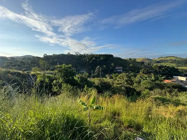 Chácara com 2524m², à venda, no bairro São Sebastião em Volta Redonda