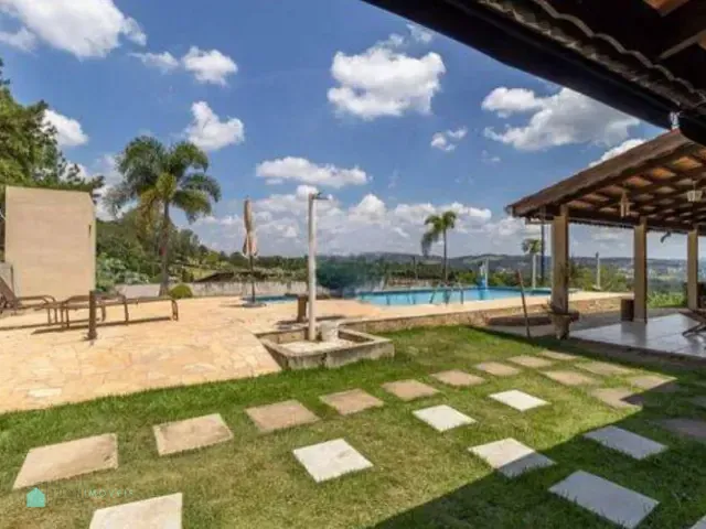 Chácara com 1000m² 5 quartos e 4 banheiros, à venda, no bairro Rancho Caiocara em Atibaia