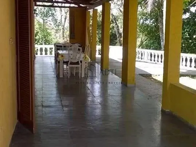 Chácara com 2000m² 3 quartos e 3 banheiros, à venda, no bairro Chácaras Copaco em Arujá