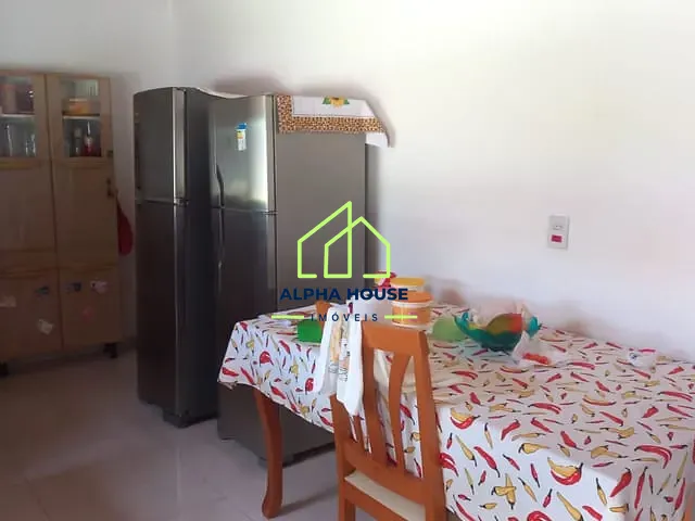 Chácara com 1300m² 2 quartos e 1 banheiro, à venda, no bairro Jardim Princesa em Pindamonhangaba
