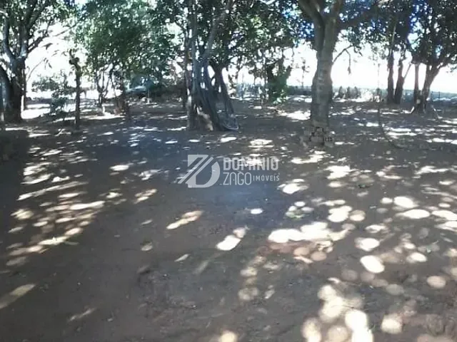 Chácara com 7147m², à venda, no bairro Zona Rural em Uberaba