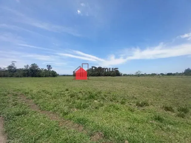 Chácara com 24138m², à venda, no bairro Mandú em Pindamonhangaba