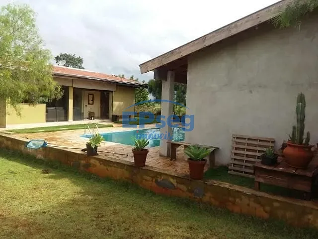 Chácara com 2112m² 1 quarto e 2 banheiros, à venda, no bairro Setor 1 em Ibiporã