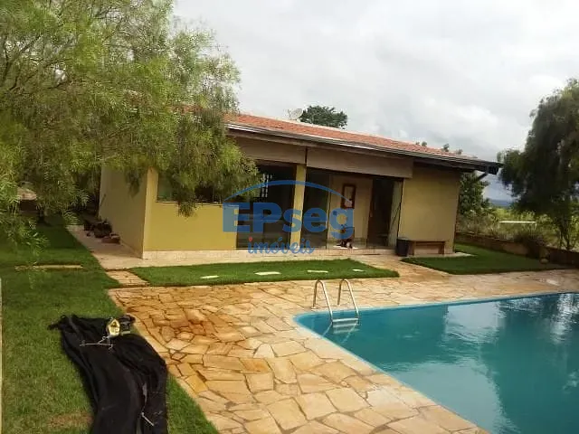 Chácara com 2112m² 1 quarto e 2 banheiros, à venda, no bairro Setor 1 em Ibiporã