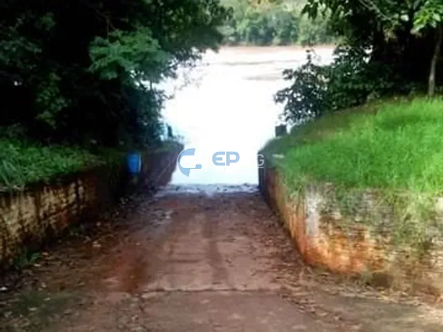 Chácara com 2112m² 1 quarto e 2 banheiros, à venda, no bairro Setor 1 em Ibiporã