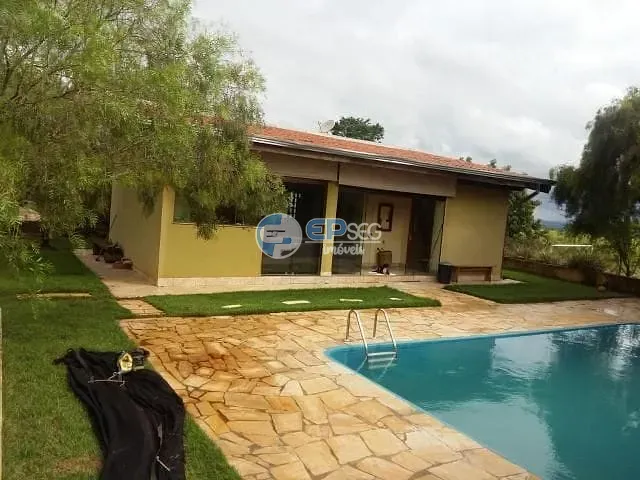 Chácara com 2112m² 1 quarto e 2 banheiros, à venda, no bairro Setor 1 em Ibiporã