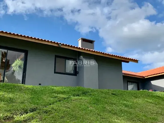 Chácara 3 quartos e 4 banheiros, à venda, no bairro Felpudo em Campo Largo