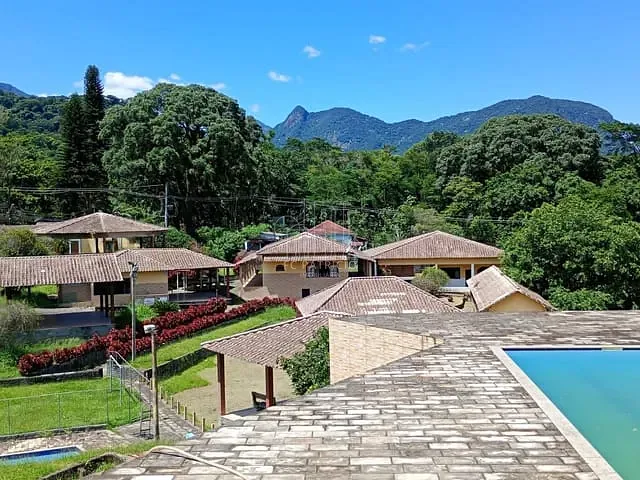 Chácara com 6580m² 15 quartos e 12 banheiros, à venda, no bairro Limoeiro em Guapimirim