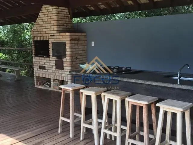 Chácara com 10000m² 3 quartos e 4 banheiros, à venda ou para alugar, no bairro Santa Clara em Jundiaí