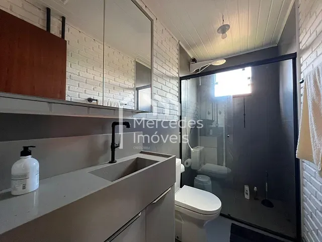 Chácara com 12000m² 1 quarto e 3 banheiros, à venda, no bairro Rio do Meio em Itajaí