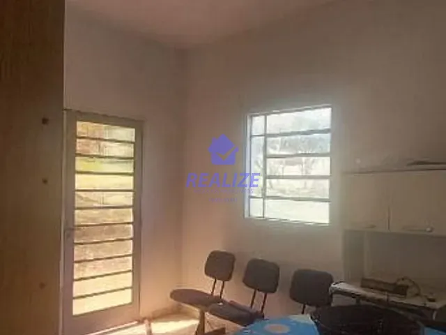 Chácara com 5000m² 2 quartos e 1 banheiro, à venda, no bairro Recanto da Amizade em Botucatu