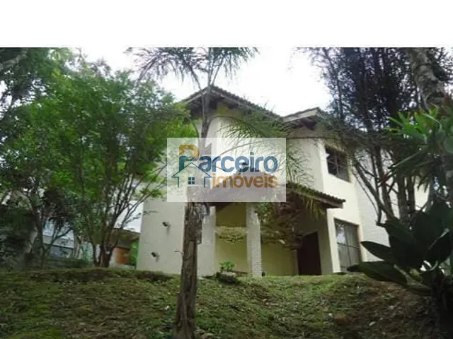 Chácara com 1583m² 4 quartos e 2 banheiros, à venda, no bairro Roseira em Mairiporã