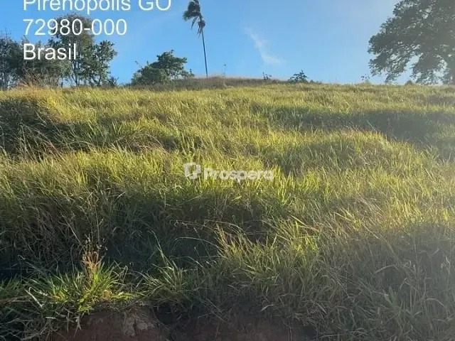 Chácara com 96800m² 3 quartos e 1 banheiro, à venda, no bairro zona rural em Pirenópolis