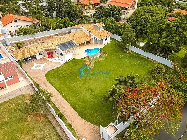 Chácara com 2000m² 4 quartos e 6 banheiros, à venda ou para alugar, no bairro Terras de Itaici em Indaiatuba