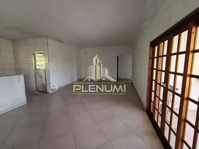 Chácara com 4000m² 3 quartos e 2 banheiros, à venda, no bairro Jardim Boa Esperança Rio Claro SP em Rio Claro