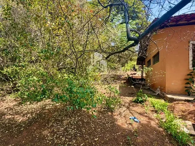 Chácara com 2400m² 2 quartos e 1 banheiro, à venda, no bairro Chácara Novo Horizonte em Contagem