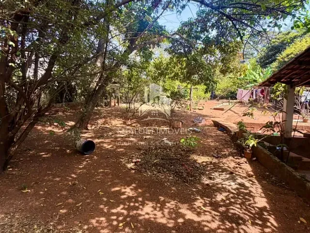 Chácara com 2400m² 2 quartos e 1 banheiro, à venda, no bairro Chácara Novo Horizonte em Contagem