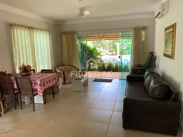 Chácara com 600m² 4 quartos e 7 banheiros, à venda, no bairro Residencial Villa Verde em Senador Canedo