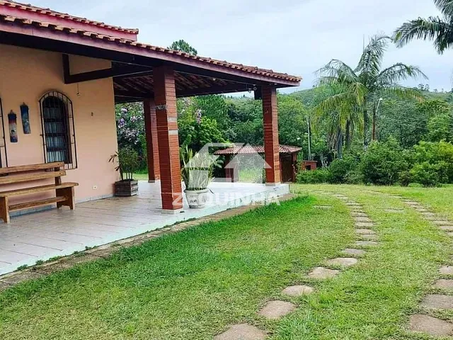 Chácara com 20000m² 8 quartos e 7 banheiros, à venda, no bairro Saboo em Sao Roque