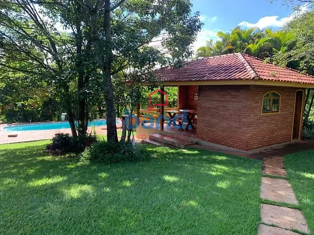 Chácara com 5012m² 6 quartos e 2 banheiros, à venda, no bairro Terras de San Rafael em Porto Feliz