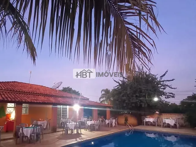 Chácara com 900m² 2 quartos e 1 banheiro, à venda, no bairro Parque Alto Sumaré em Bauru